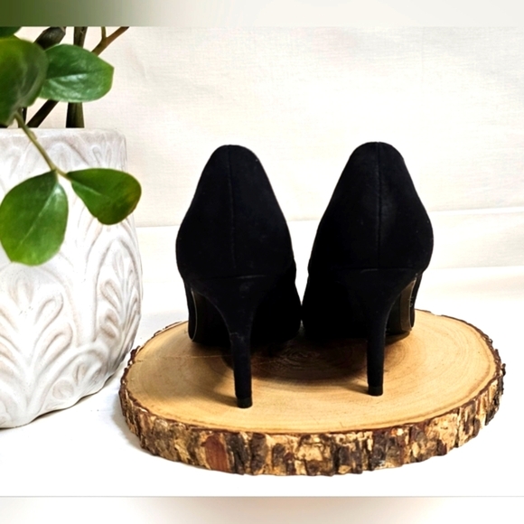 H&M Black Suede Pointed Toe Heels 6.5 - Picture 4 of 4